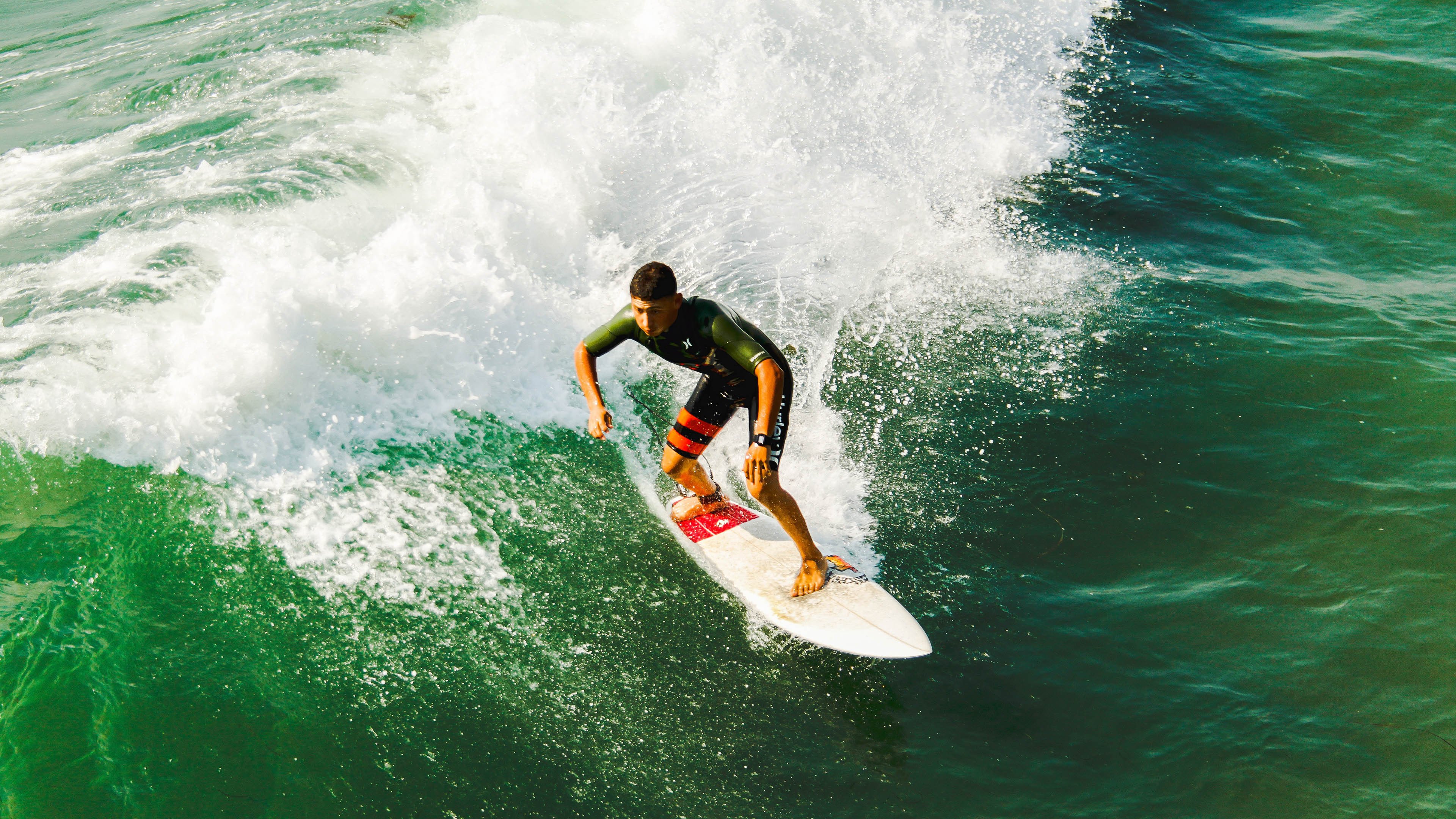 赛场双星，法国铁骑力克德意志，张本智和点燃全场激情