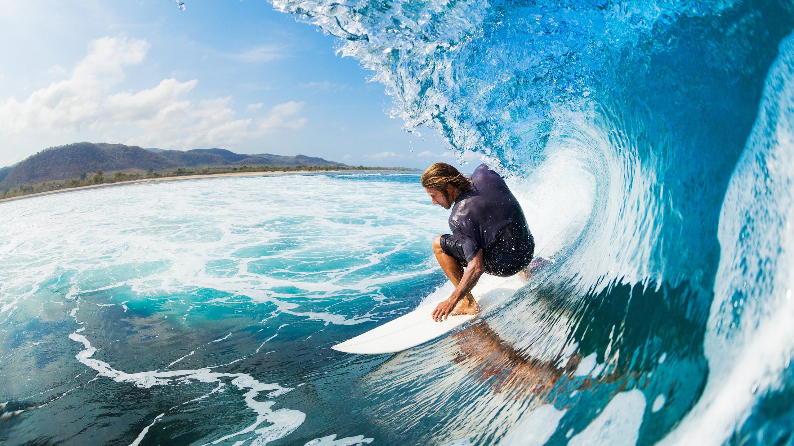 雷速网球直播-北境龙吟震天山，詹姆斯高光时刻助猛龙力克新疆